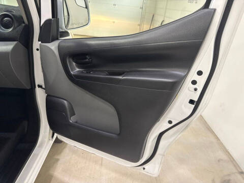 2018 Nissan NV200 SV