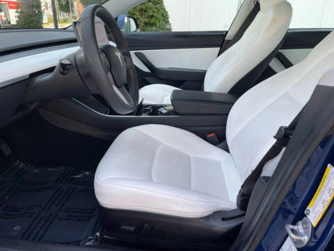 2019 Tesla Model 3 Standard Range Plus