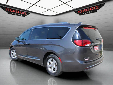 2017 Chrysler Pacifica Touring-L Plus