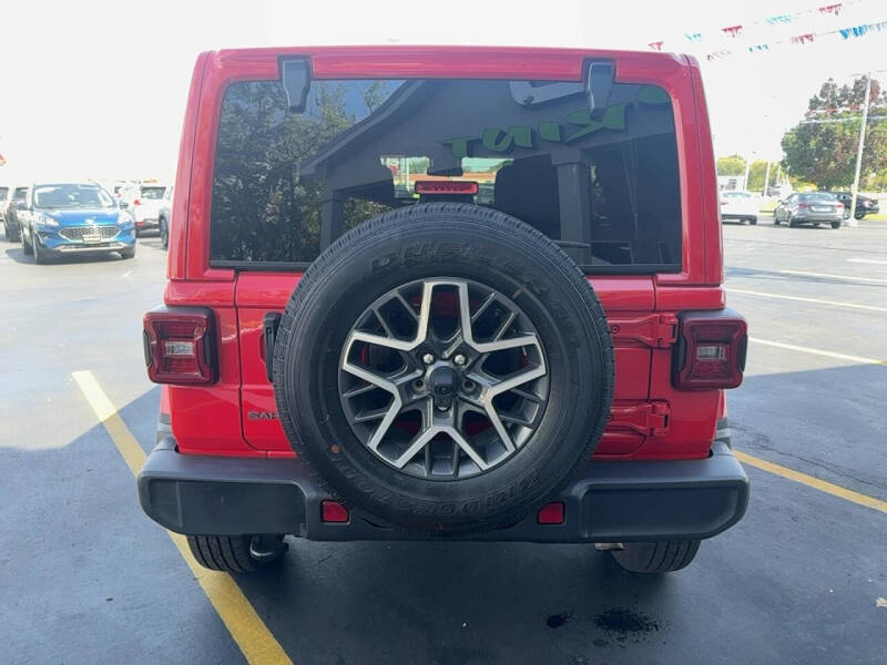 2025 Jeep Wrangler Sahara