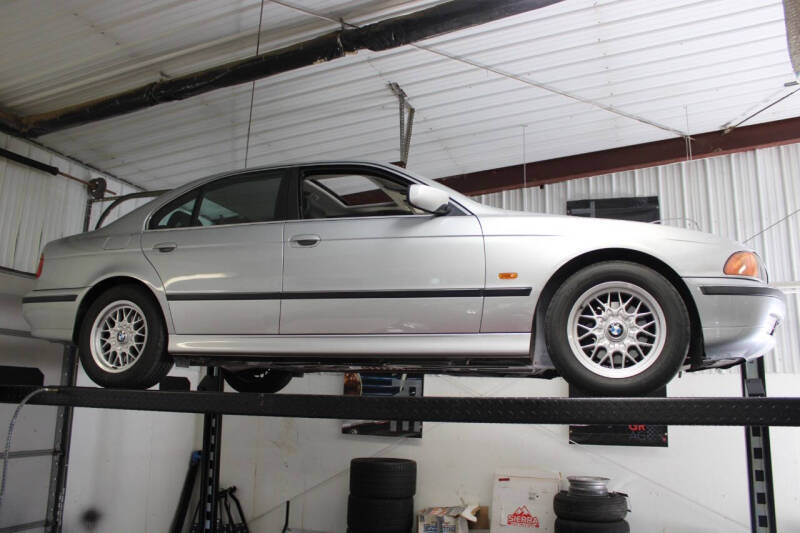 2000 BMW 5 Series 528i