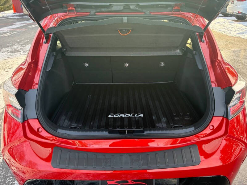 2019 Toyota Corolla Hatchback SE
