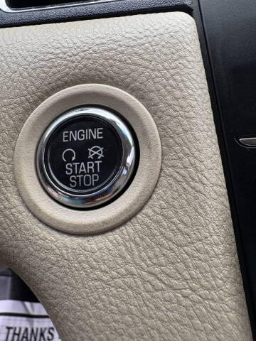 2015 Ford Taurus Limited