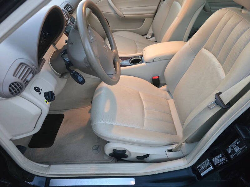 2005 Mercedes-Benz C-Class C 240 4MATIC