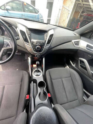 2017 Hyundai Veloster Value Edition