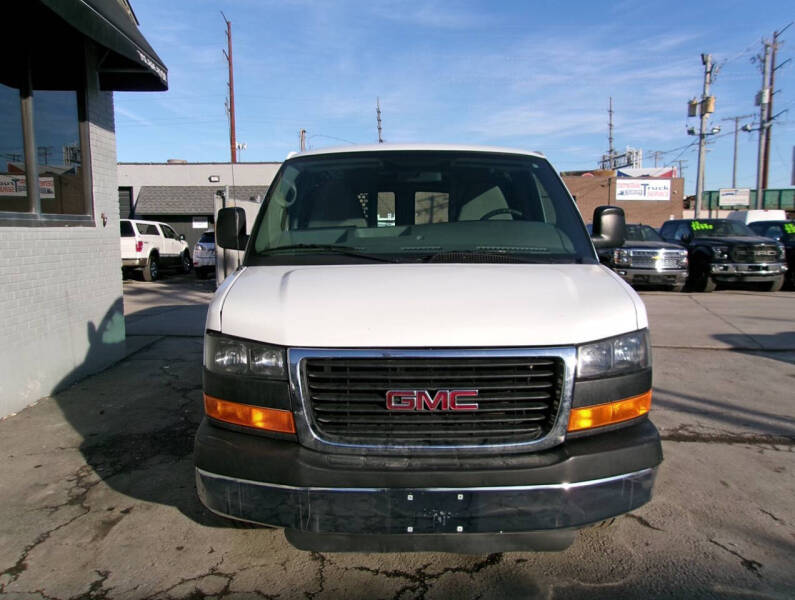 2015 GMC Savana 2500