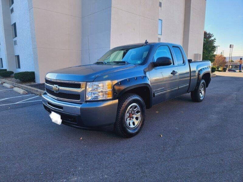 2011 Chevrolet Silverado 1500 for sale at Commonwealth Motors LLC in Moosic, PA