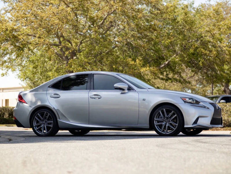 2016 Lexus IS 200t
