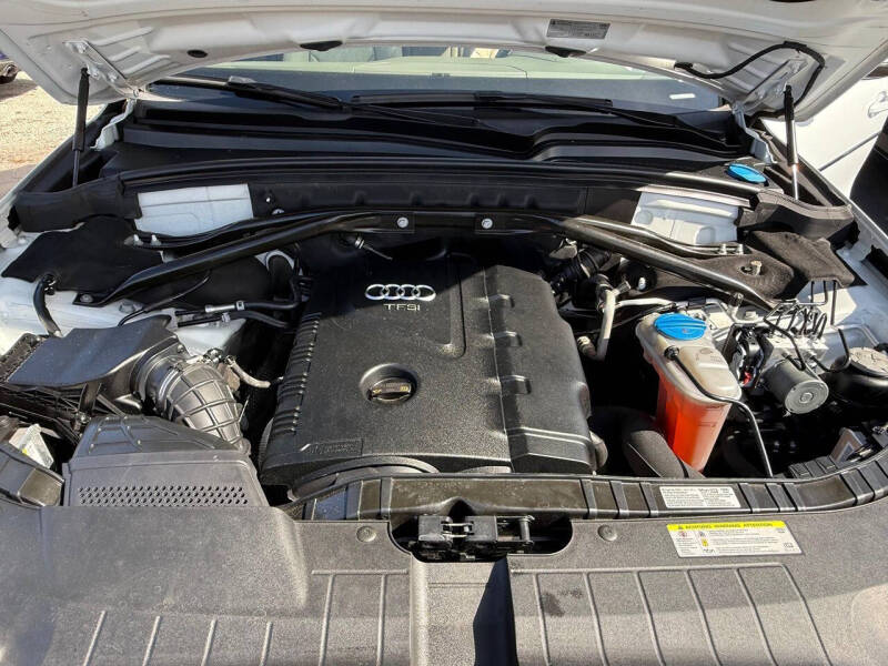 2012 Audi Q5 2.0T quattro Premium Plus