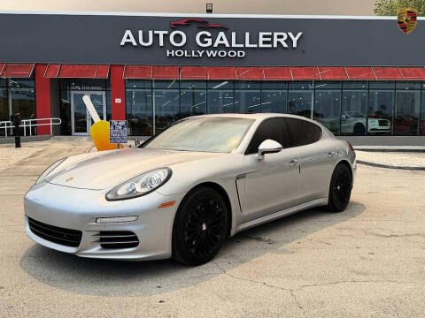 2016 Porsche Panamera