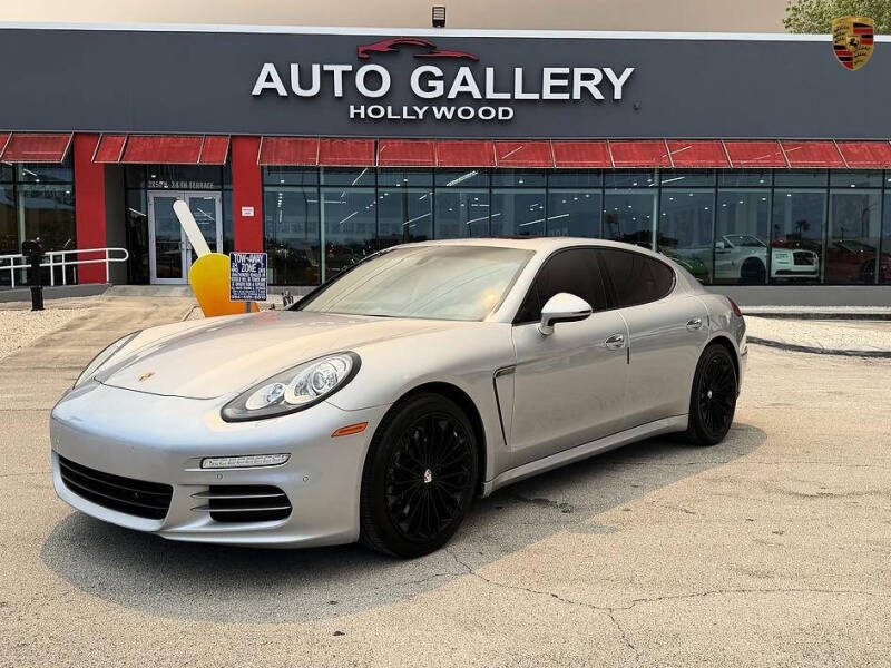 2016 Porsche Panamera