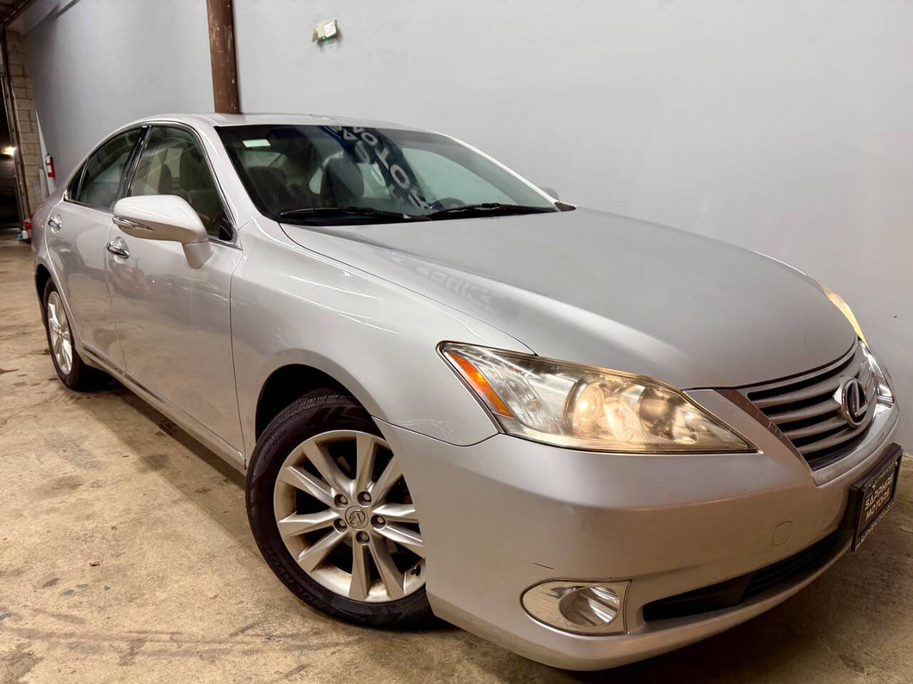 2011 Lexus ES 350 for sale at Sapphire Motors in Gurnee, IL