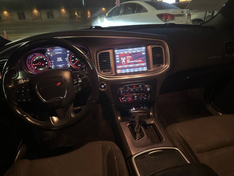 2019 Dodge Charger SXT