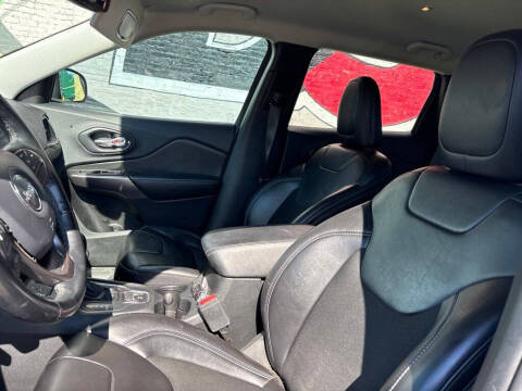 2019 Jeep Cherokee Latitude Plus
