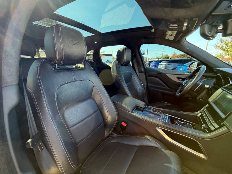 2020 Jaguar F-PACE S