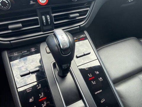 2023 Porsche Macan
