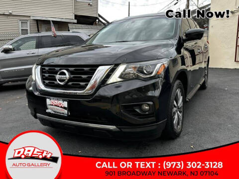 2020 Nissan Pathfinder SL