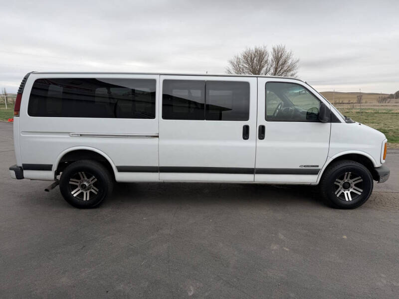 2000 Chevrolet Express G3500