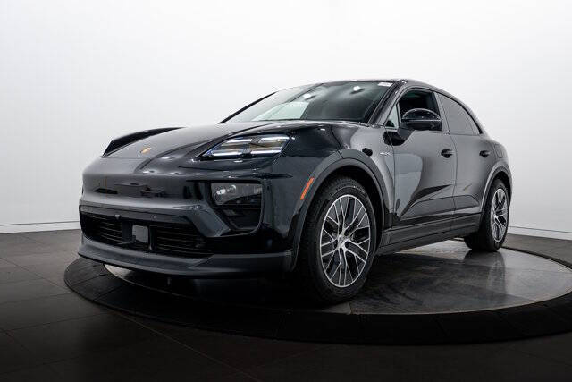 2026 Porsche Macan 4 Electric