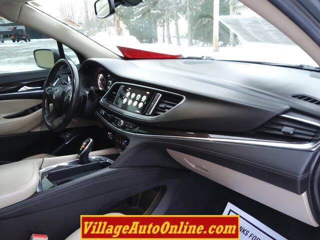 2018 Buick Enclave Essence