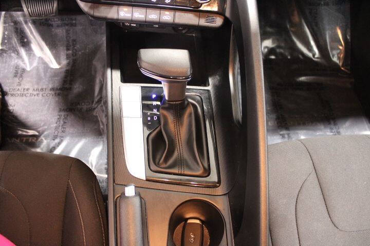 2023 Hyundai Elantra