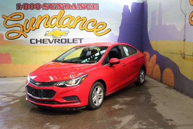 Used 2017 Chevrolet Cruze LT with VIN 3G1BE5SM8HS505224 for sale in Grand Ledge, MI