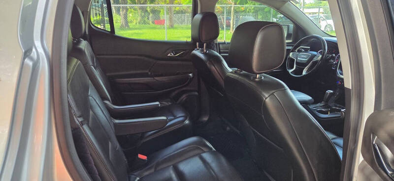 2019 GMC Acadia SLT-1