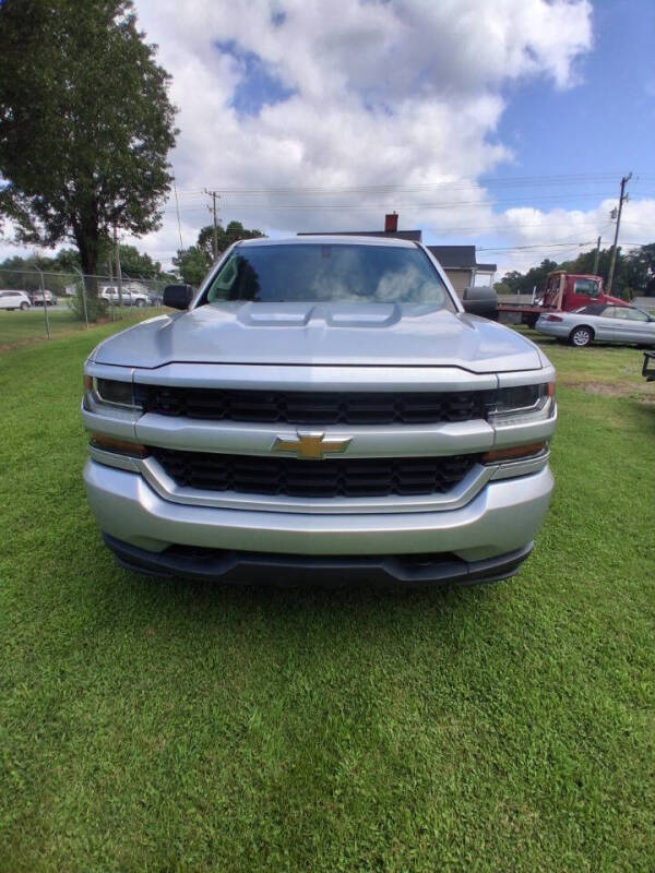2017 Chevrolet Silverado 1500 Custom