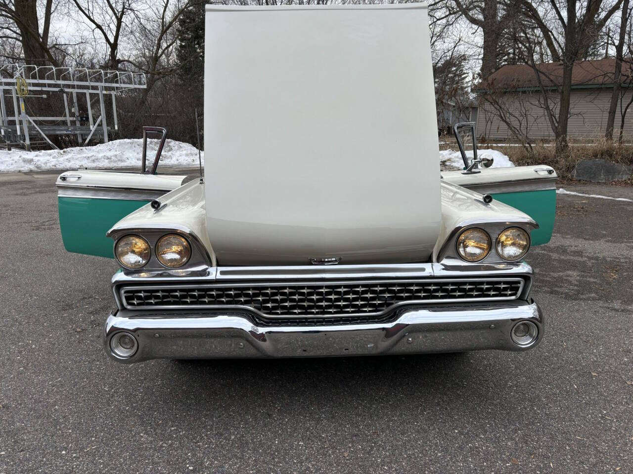 1959 Ford Skyliner 24