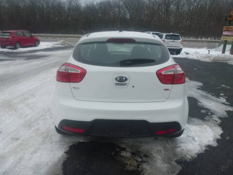 2014 Kia Rio 5-Door LX