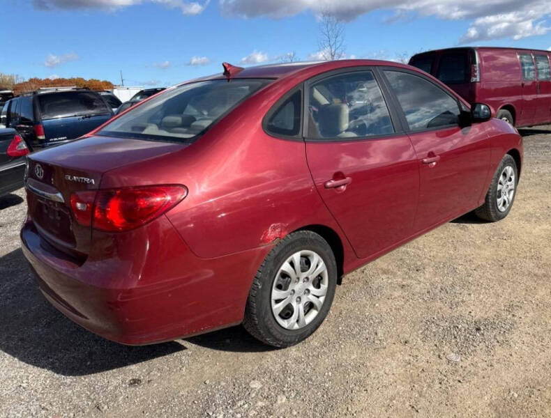 2010 Hyundai Elantra Blue