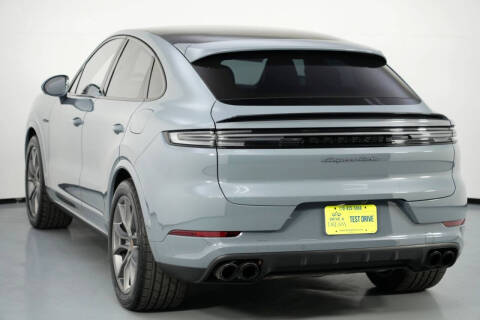 2024 Porsche Cayenne Turbo E-Hybrid Coupe