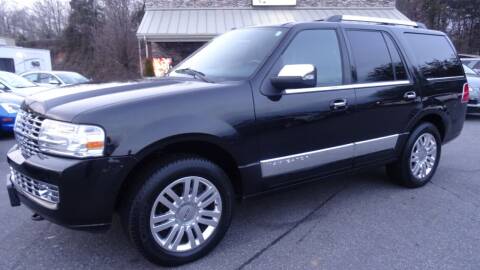 2012 Lincoln Navigator for sale at Driven Pre-Owned in Lenoir NC