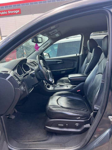 2012 Chevrolet Traverse LT