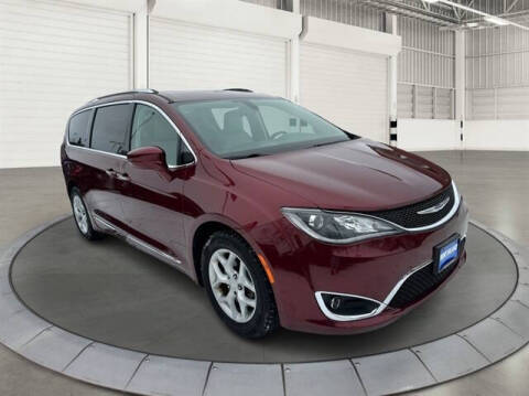 2018 Chrysler Pacifica Touring L Plus