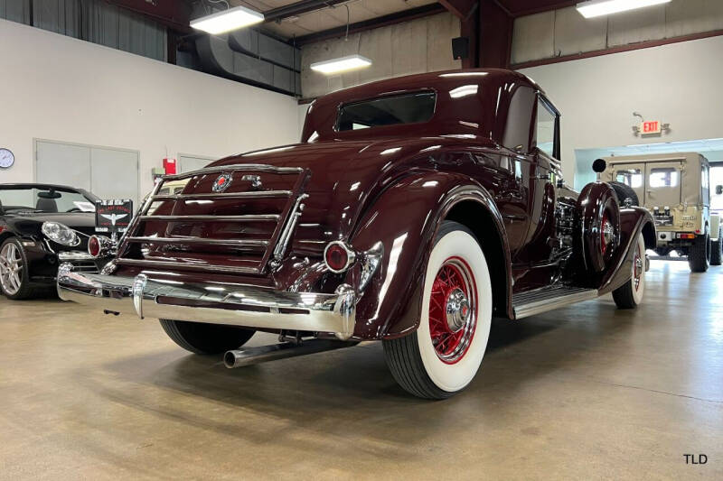 1934 Packard Super Eight