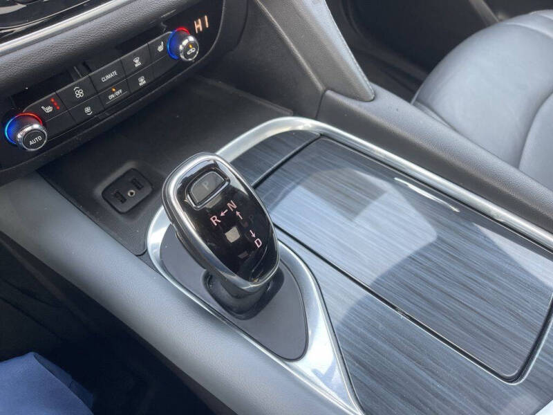 2019 Buick Enclave Essence