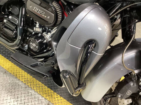 2019 Harley-Davidson® FLHTKSE - CVO™ Limited