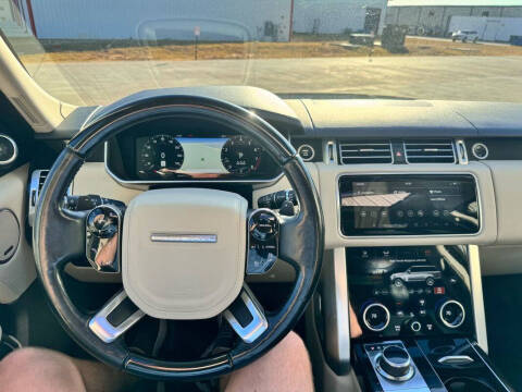 2020 Land Rover Range Rover P525 HSE