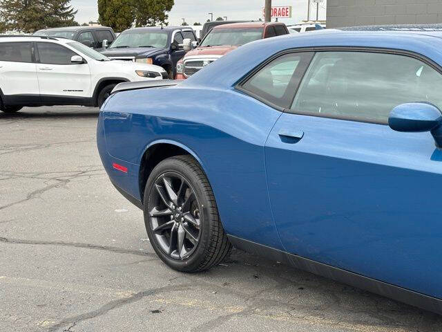 2022 Dodge Challenger SXT