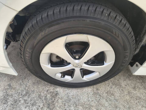 2015 Toyota Prius Four