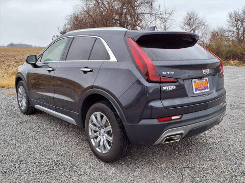 2023 Cadillac XT4 Premium Luxury