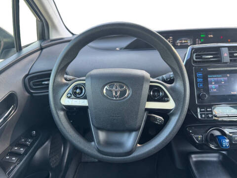 2016 Toyota Prius Two