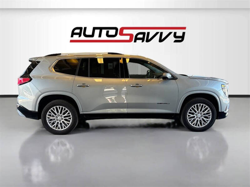 2024 GMC Acadia Denali