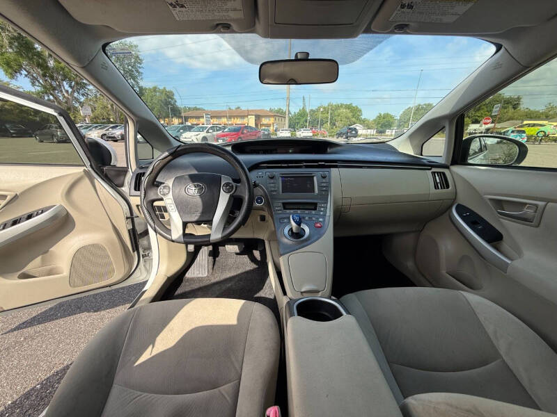 2012 Toyota Prius Two