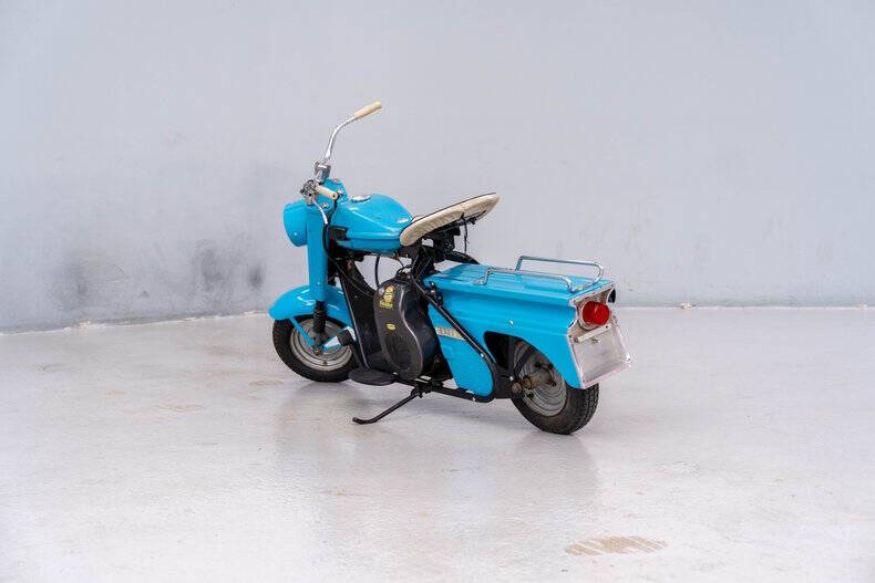 1963 Cushman Super Eagle Model 765