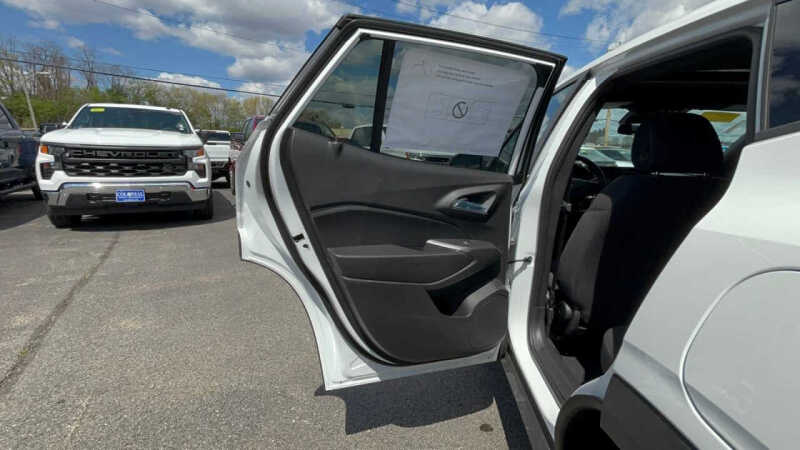 2026 Chevrolet Trax RS