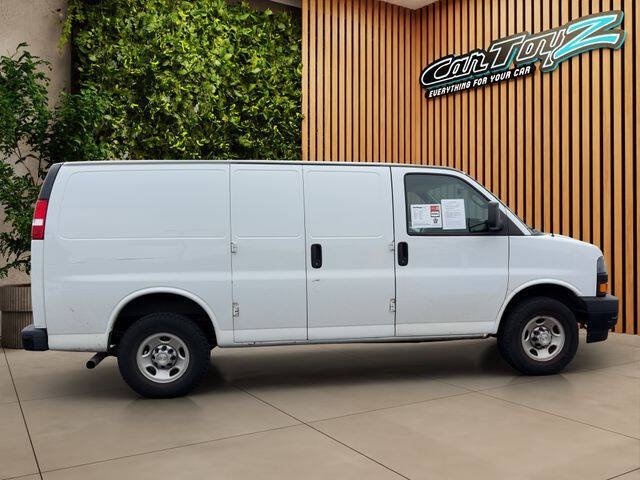 2021 Chevrolet Express 2500