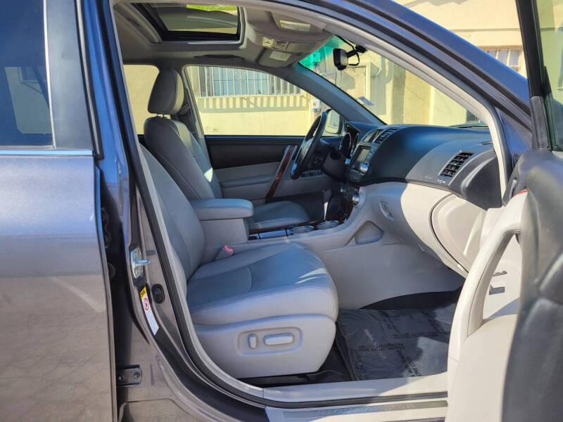 2012 Toyota Highlander Limited