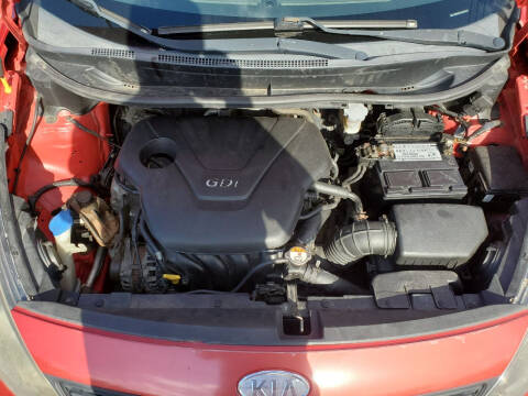 2012 Kia Rio 5-Door LX